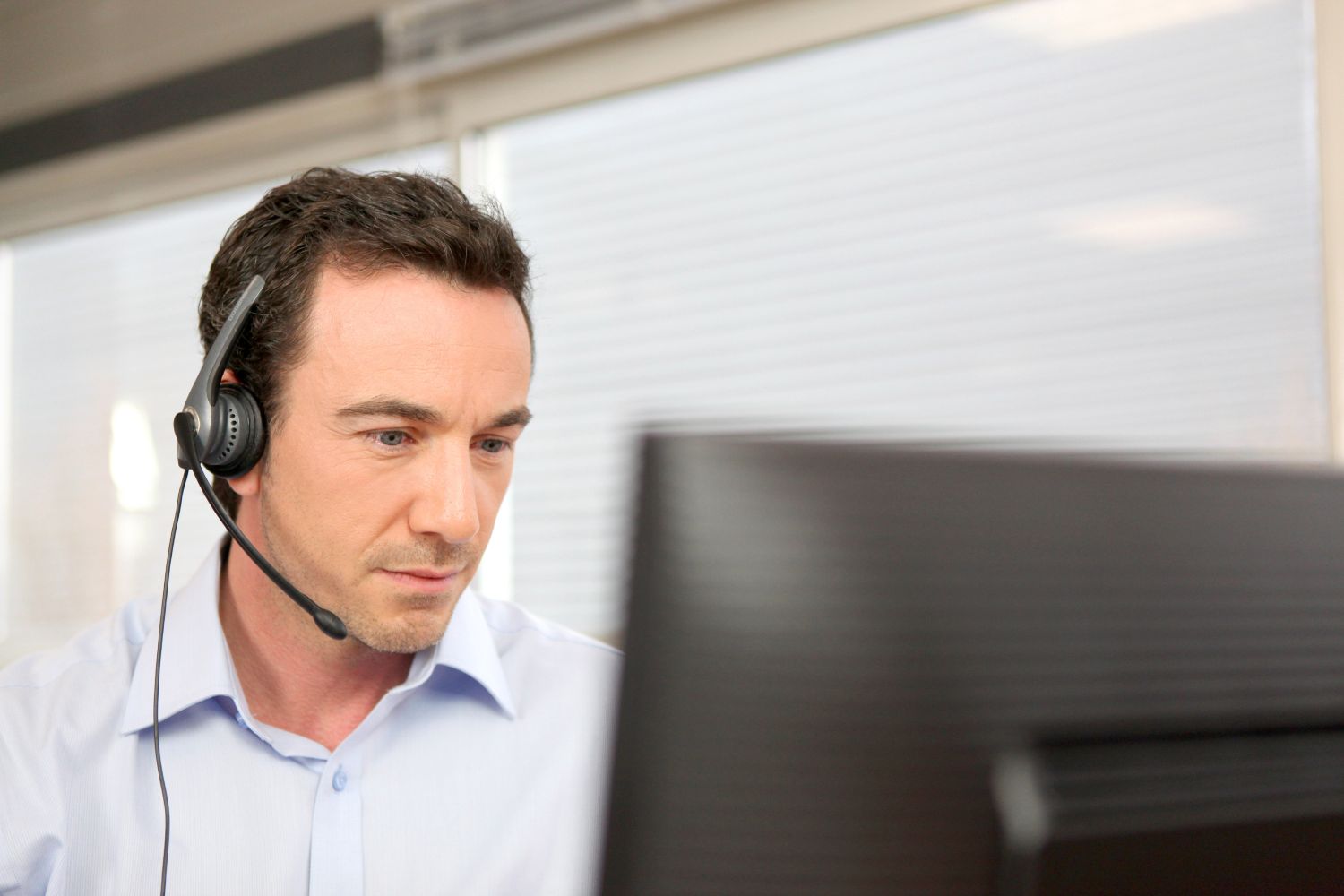 customer_service_rep Customer service representative with headset